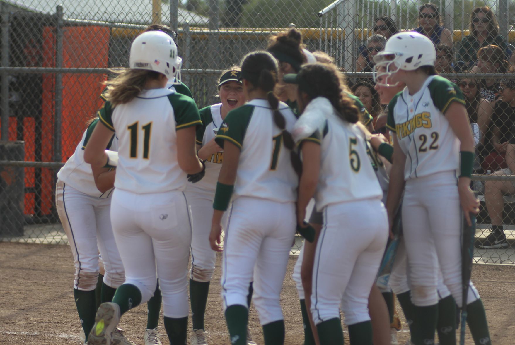 Kingsburg defeats Selma